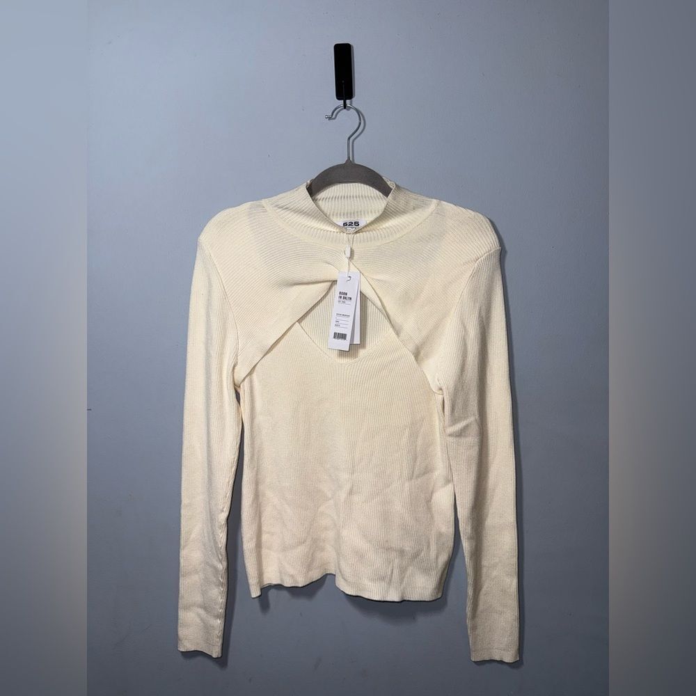 525 America Women’s Mockneck Keyhole Pullover Sweater in Chalk Size Large NWT - Picture 2 of 11